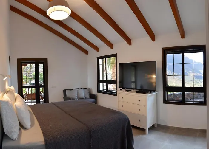 - Unique With Heated Pool Villa Fátaga